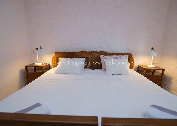 Schoene In By Interhome Veli Losinj
