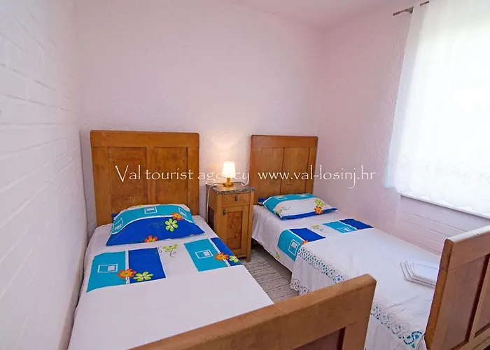 Schoene In By Interhome Veli Losinj