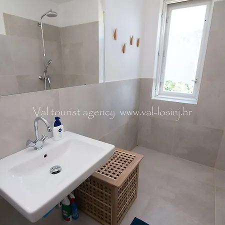 Schoene In By Interhome